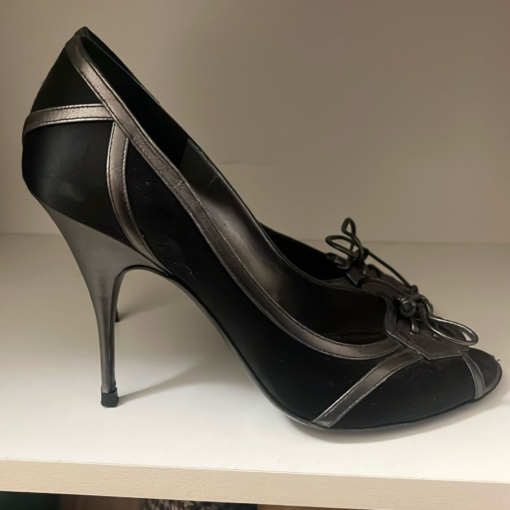 Givenchy black silk and leather peep toe heels